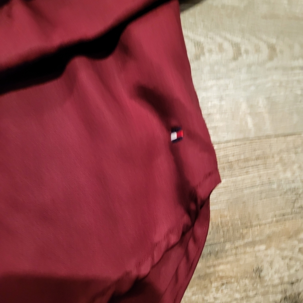 Tommy Hilfiger Button Up Shirt Roll Tab Utility Crimson Red Relaxed Womens Large - Picture 3 of 9